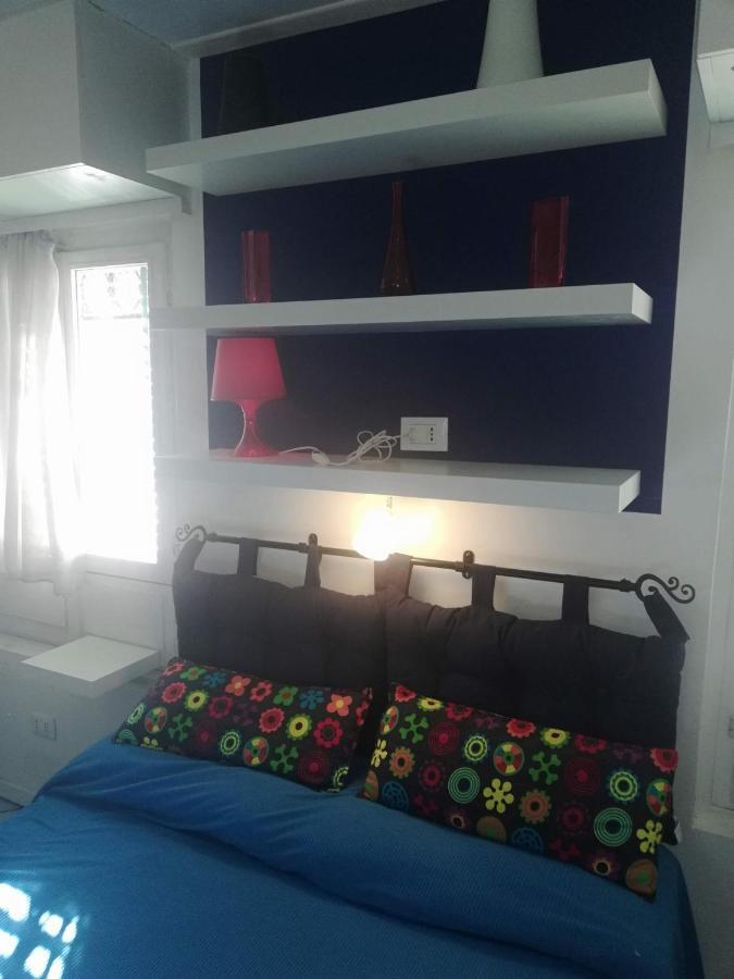 Apartamento Monolocale Tre Archi Venecia Exterior foto