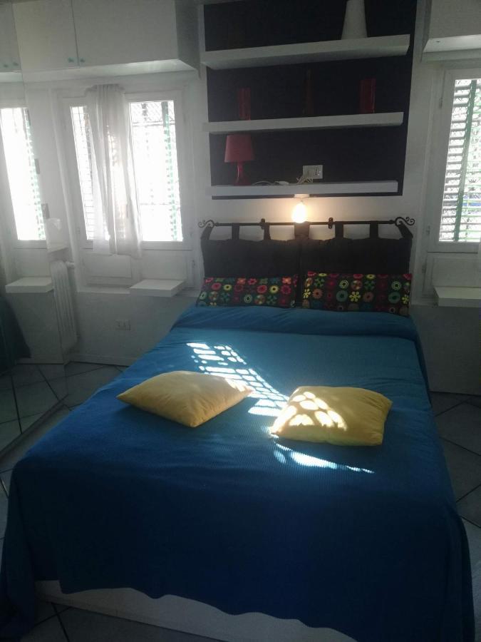 Apartamento Monolocale Tre Archi Venecia Exterior foto